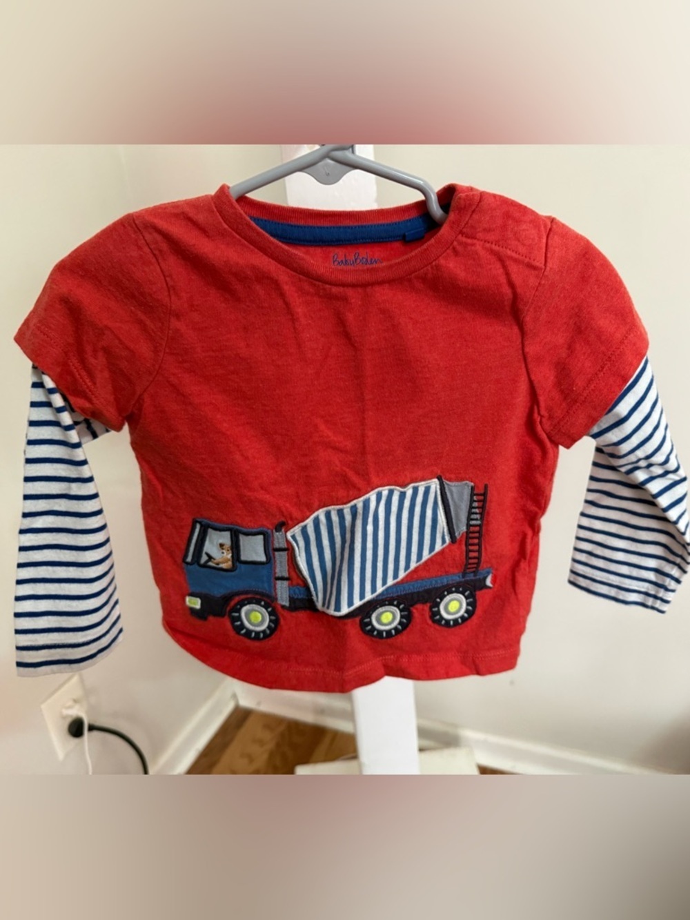 Baby Boden Flip Appliqué Tee Shirt